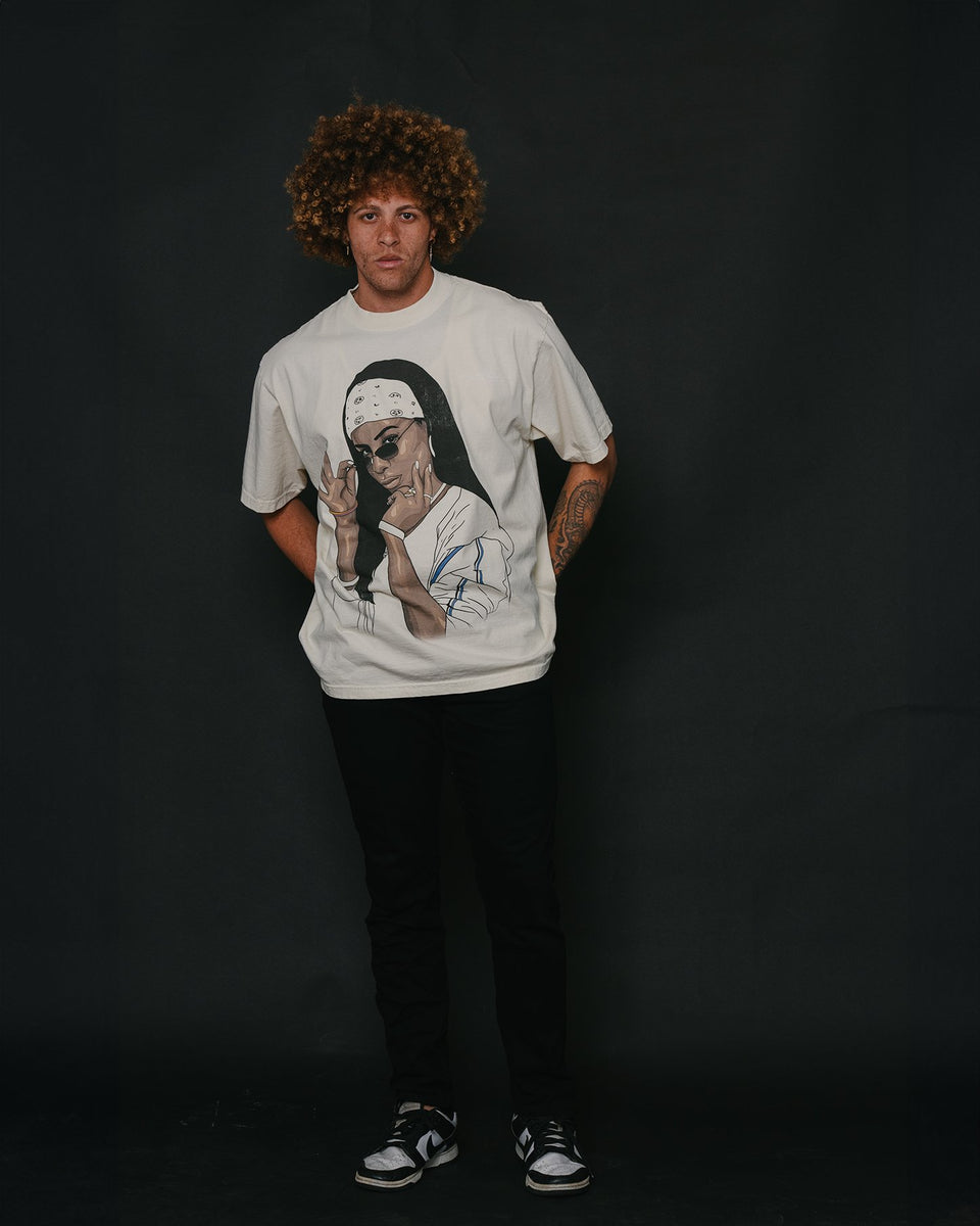 Aaliyah Big Face | Oversized Cream Graphic Tee