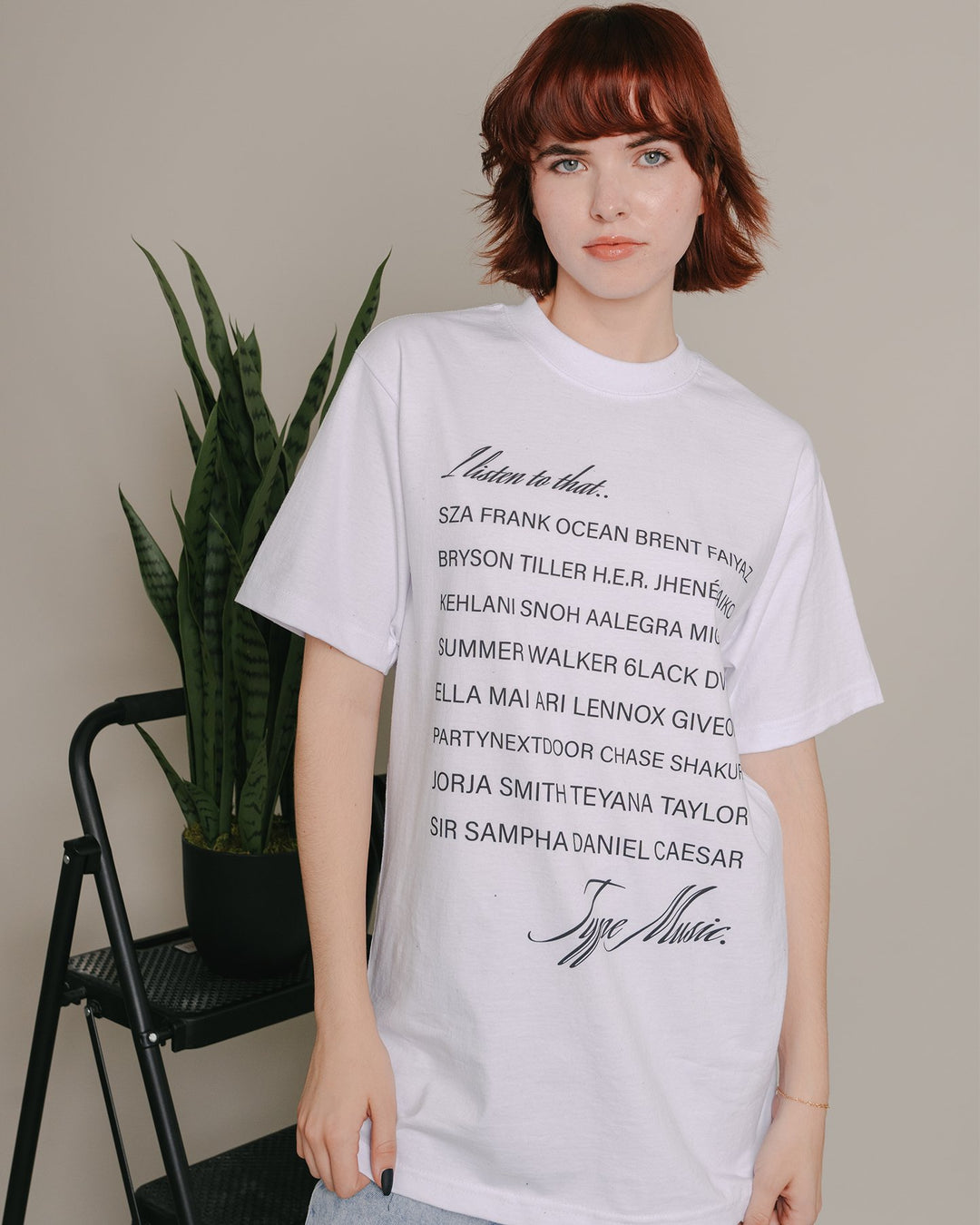 I listen to that.. Modern R&B White Tee - trainofthoughtcollective