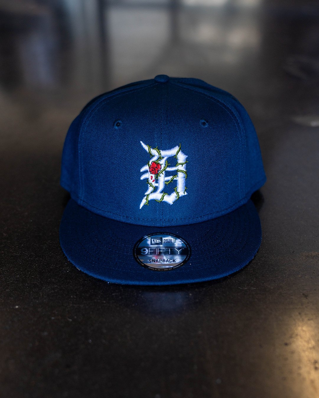 D City Rose New Era | Snapback - trainofthoughtcollective #color_navy-blue