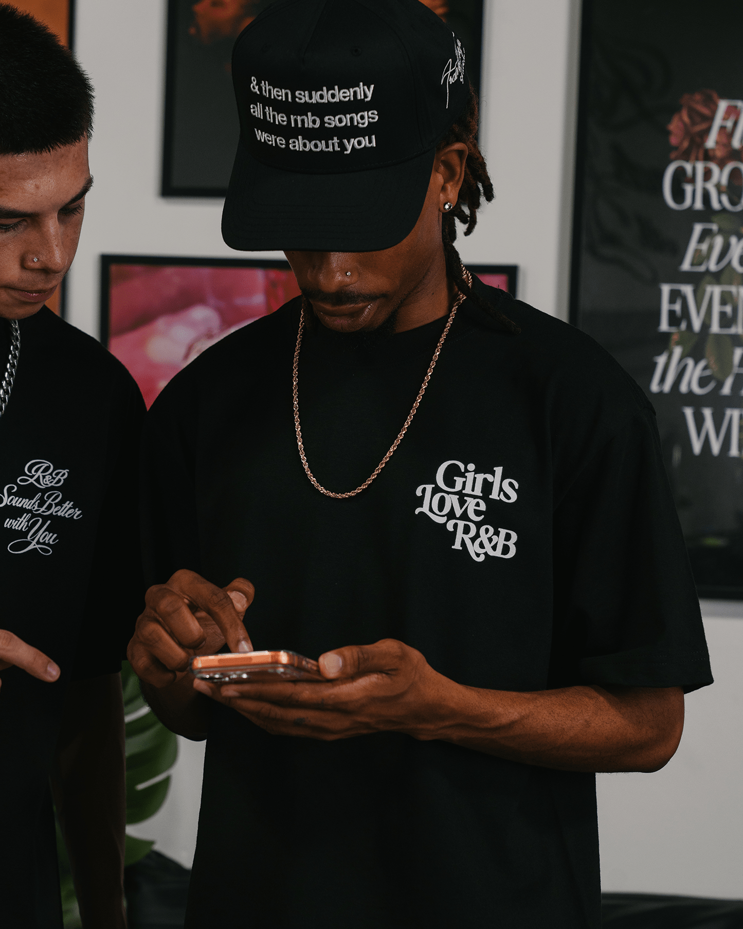 Girls Love R&B V1 | Heavyweight Black Graphic Tee - trainofthoughtcollective