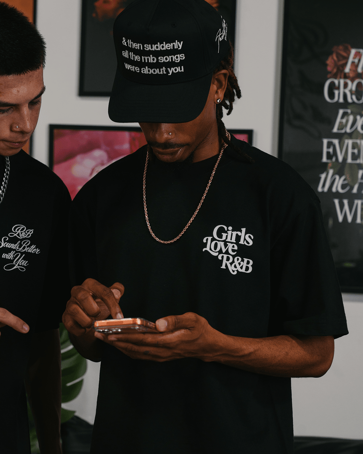 Girls Love R&B V1 | Heavyweight Black Graphic Tee - trainofthoughtcollective