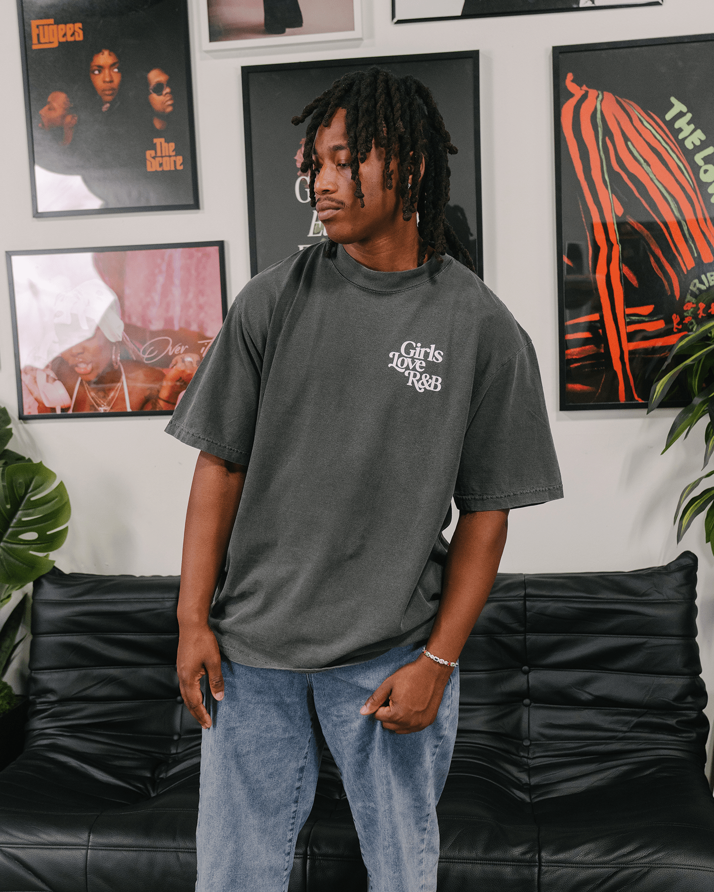 Girls Love R&B V1 | Oversized Shadow Graphic Tee - trainofthoughtcollective
