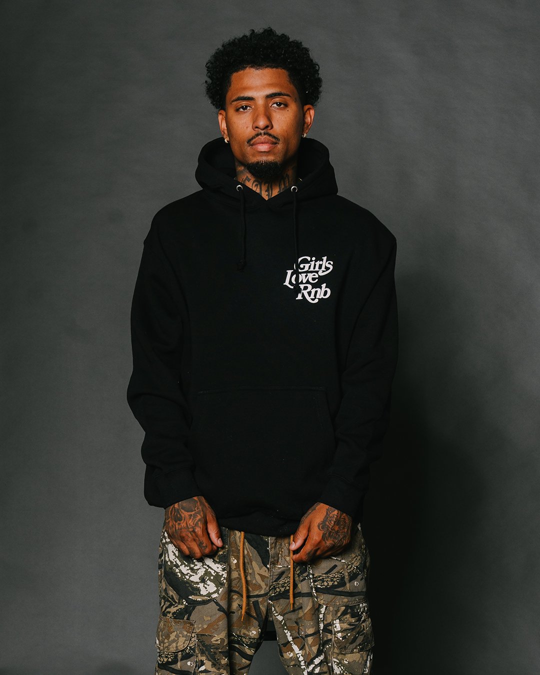 Girls Love Rnb | Puff Print Pullover Hoodie - trainofthoughtcollective