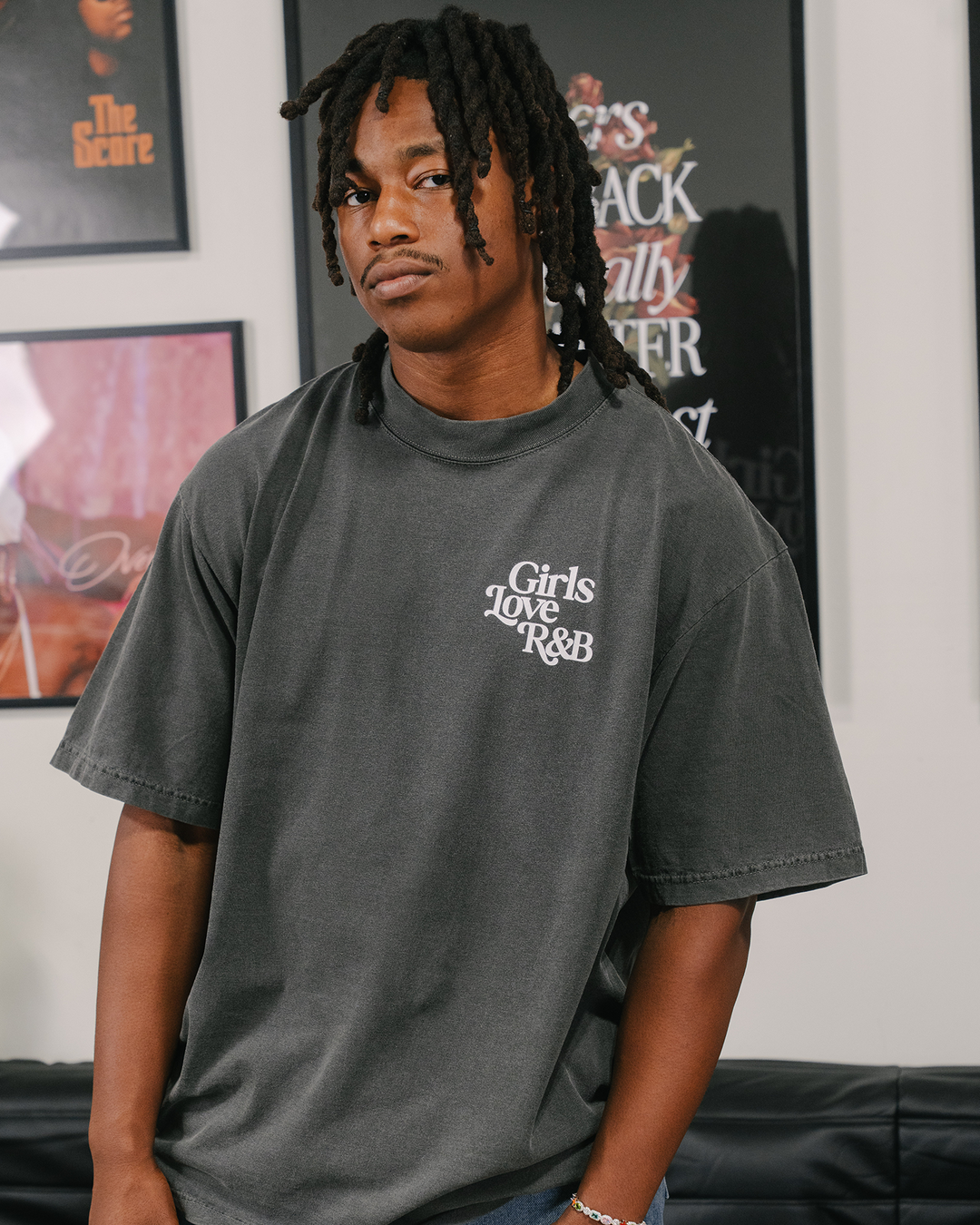 Girls Love R&amp;B V1 | Oversized Shadow Graphic Tee