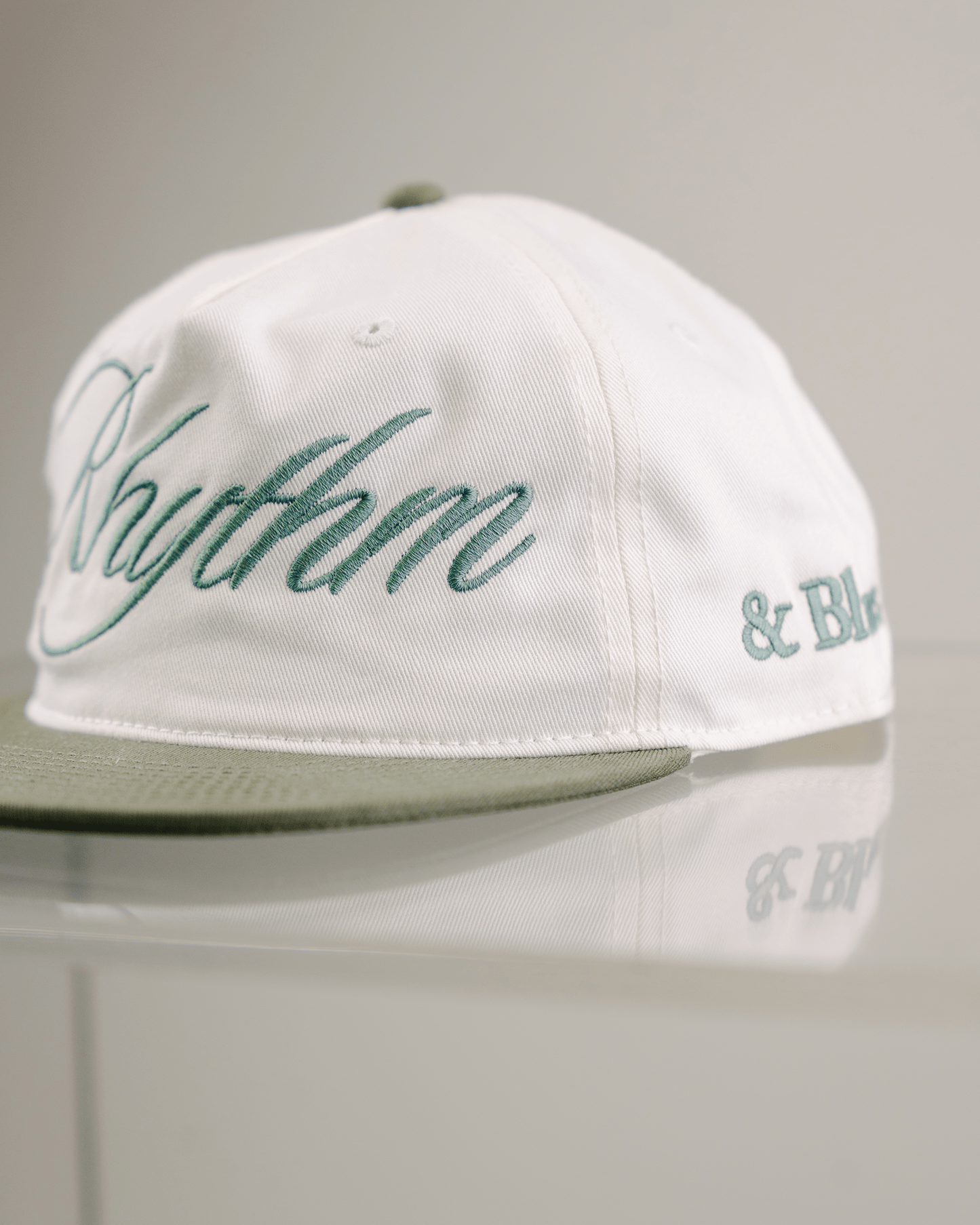 Rhythm Green/Cream Snapback - trainofthoughtcollective