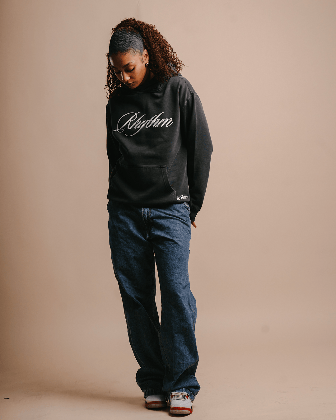 Rhythm Relaxed Faded Black Hoodie - trainofthoughtcollective
