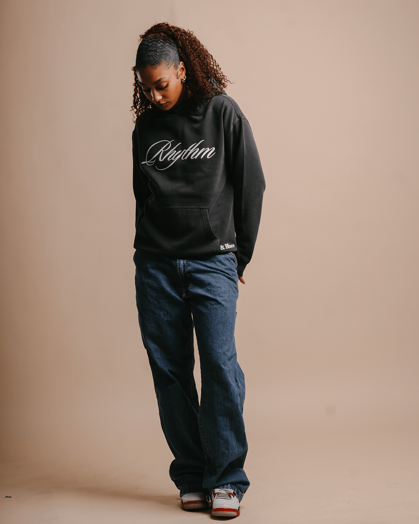 Rhythm Relaxed Faded Black Hoodie - trainofthoughtcollective