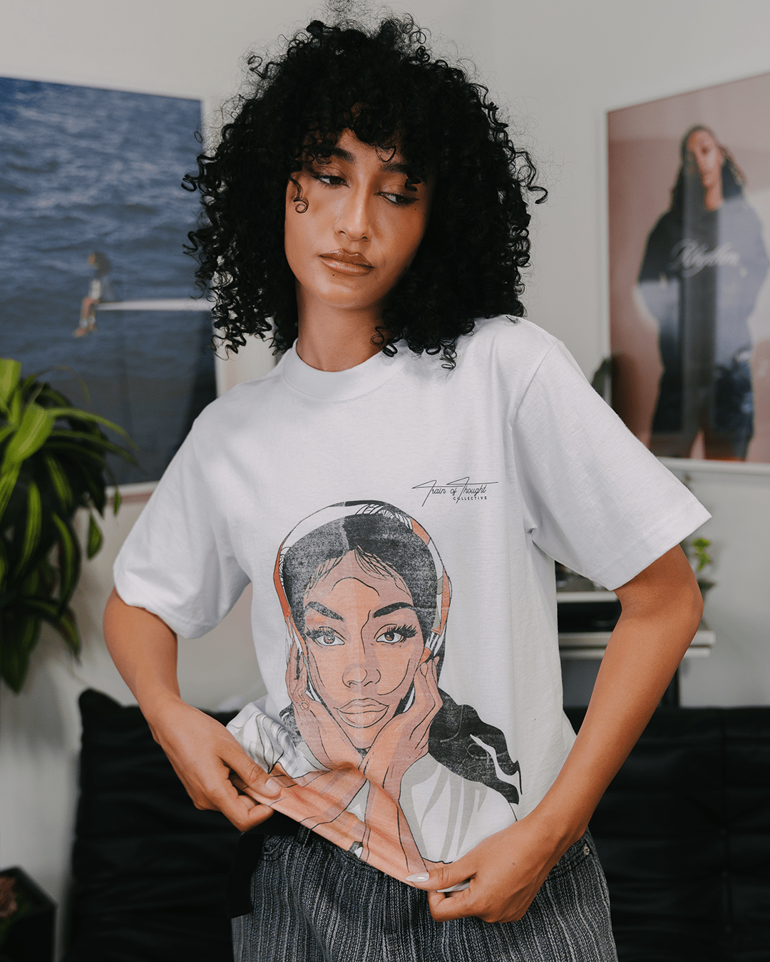 SZA Big Face White Tee - trainofthoughtcollective