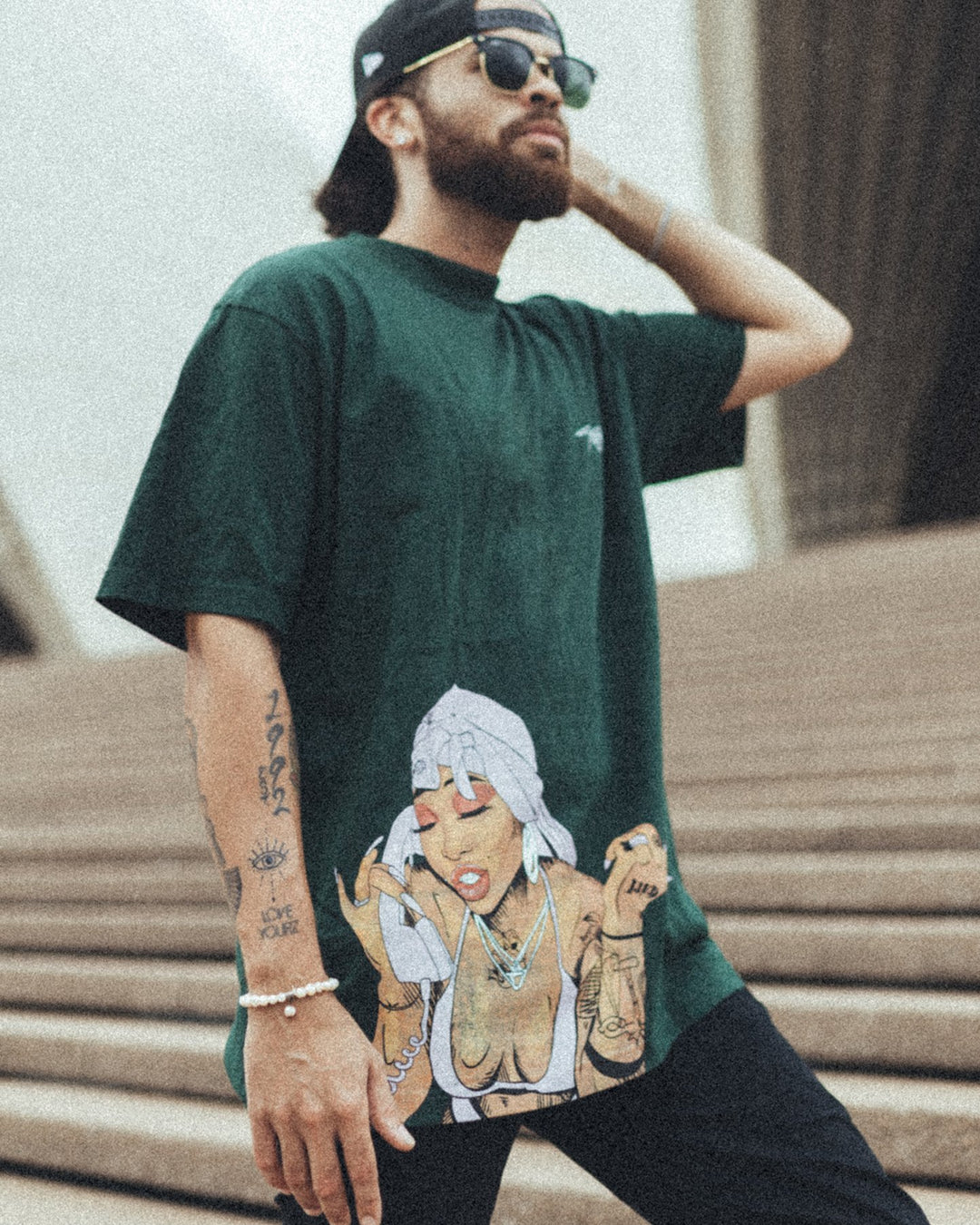 Summer Big Face Oversized Green Tee - trainofthoughtcollective